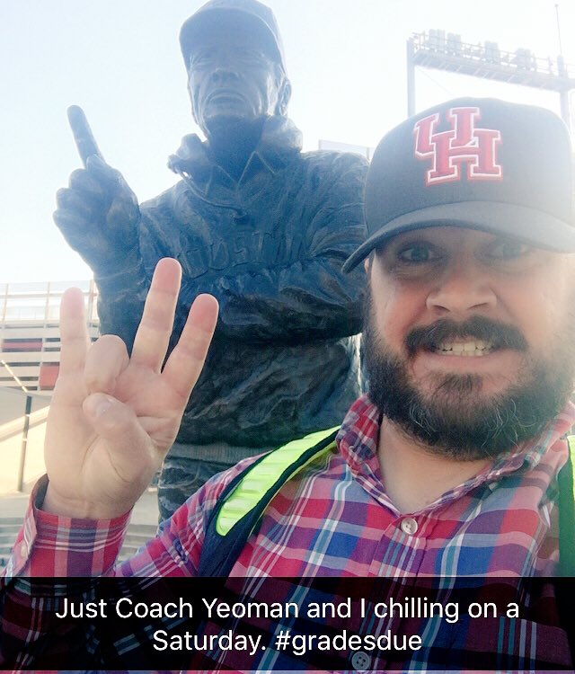 Brad_Carpenter's tweet photo. Coach Yeo and I on a beautiful Saturday evening. #gradesdue #proflife @UHCOE #CoogLeaders https://t.co/GRPKpQNvVl