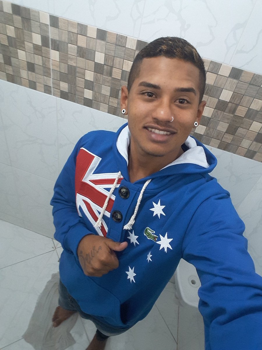 MadsonLopes3's tweet photo. -- frio 😪❄ https://t.co/t7ysOVEwnE