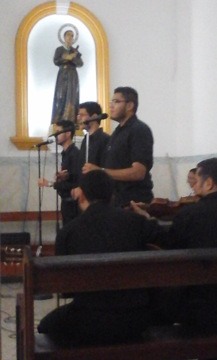 NucleoJuanJLara's tweet photo. #6Mayo Misa en memoria de Armando Cañizales, participan junto al Parroco de la iglesia San José el @NucleoJuanJLara y el Pastor Luis Rea https://t.co/o8lNEOVvLp