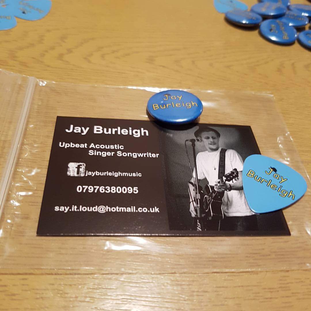 jburleighmusic's tweet photo. New Merchandise has arrived! #jayburleighmusic #workingmusician #quickbadge #epcustoms #ownguitarpicks #uk #cornwallmusic #datesavailable https://t.co/htmE1YP8Kc