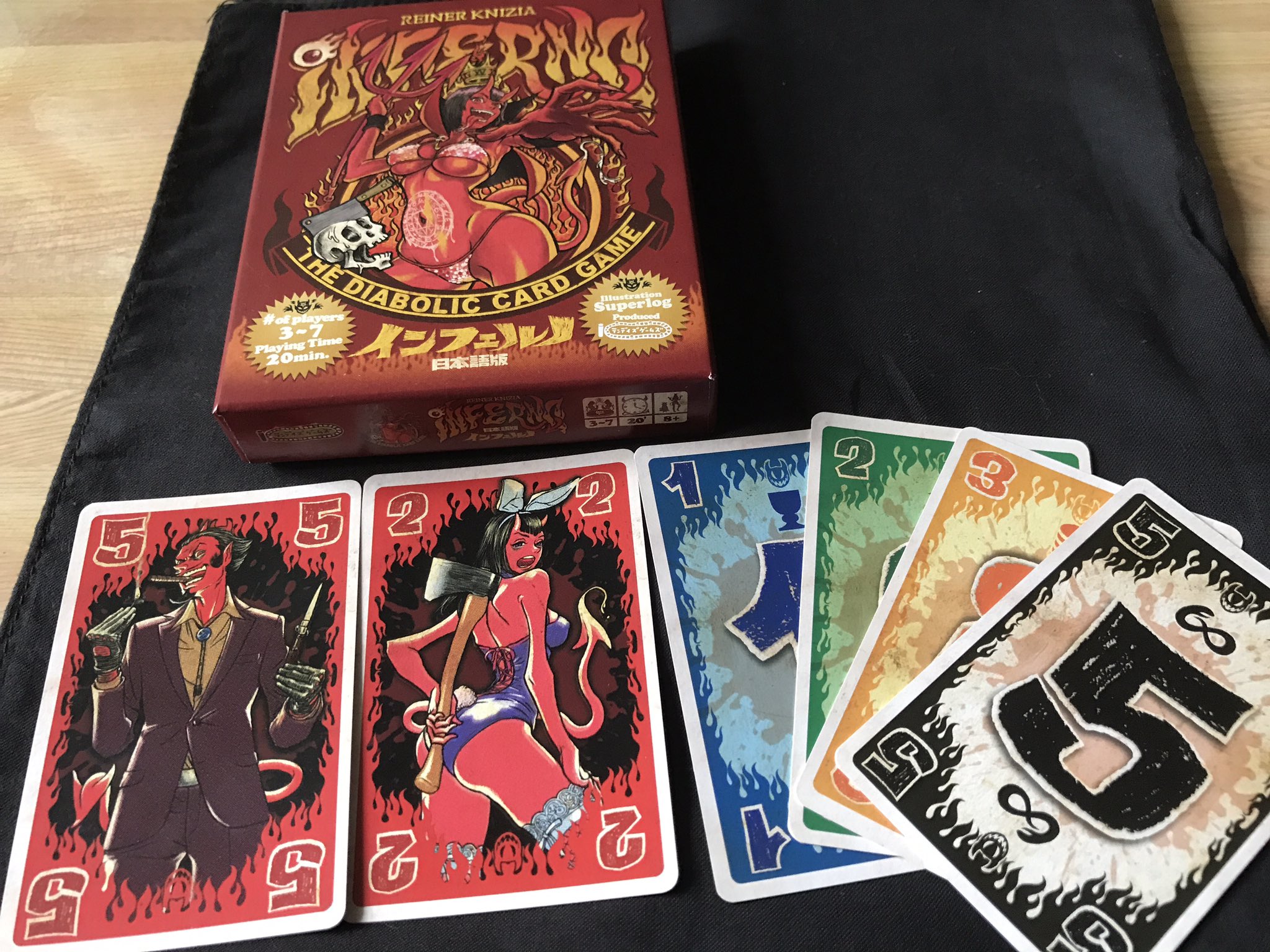 よもも ボードゲーム 引き取ったカードは失点になるハラハラドキドキするunoに似ている インフェルノ 駆け引き要素があって面白い 気を付けろ赤のカードは悪魔的失点 T Co Kmalmvstcm Twitter