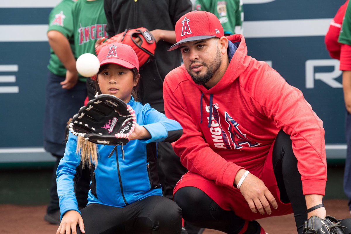Earlier today, Angels players and coaches mentored young ballplayers