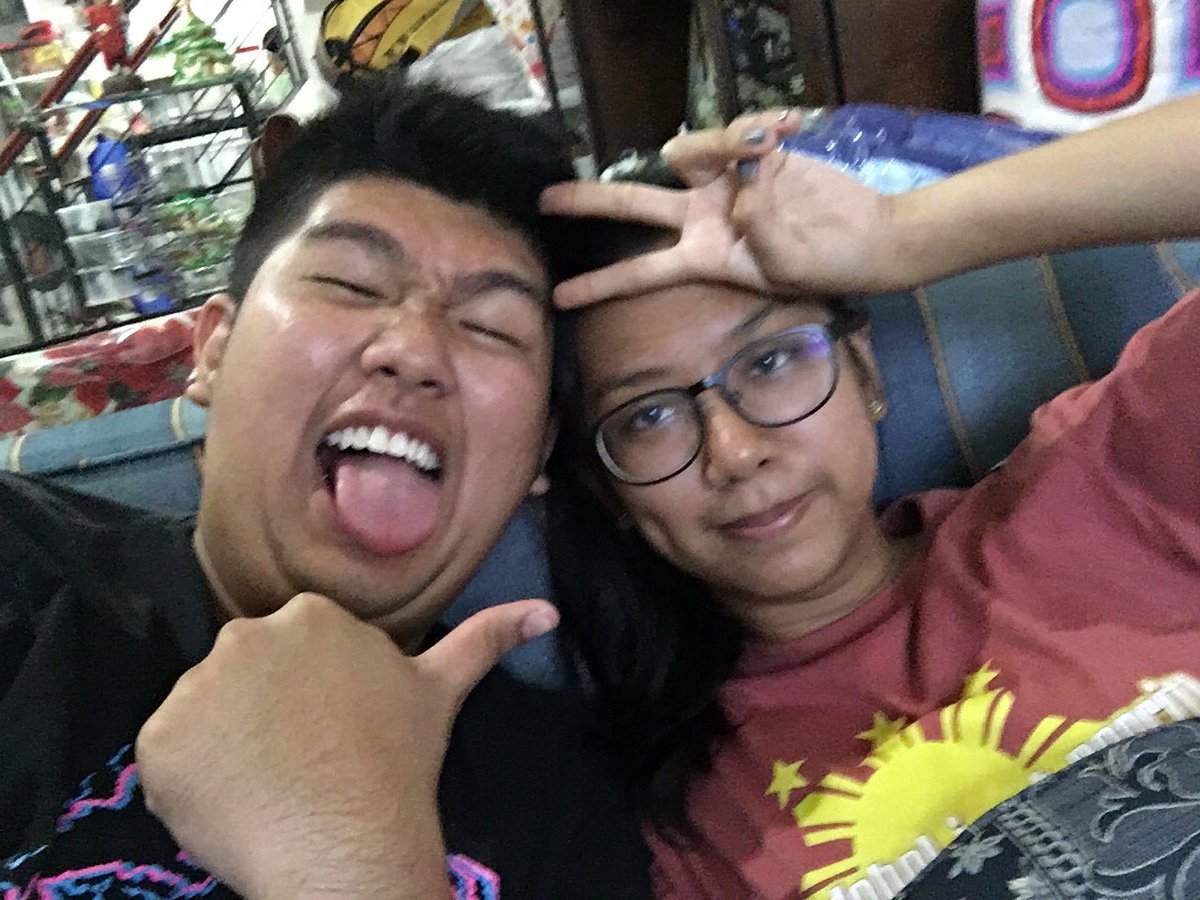 cawloalejo's tweet photo. Ooops someone cant smileeeee ππ
#byewisdomtooth https://t.co/vE7619rJCq