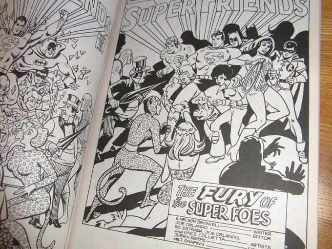 中身はコンナ感じで、モノクロです。
ワチャワチャとキャラクターが居て楽しい感じ。
この回は、ビラン達のサイドキックと一戦交えるお話です。 