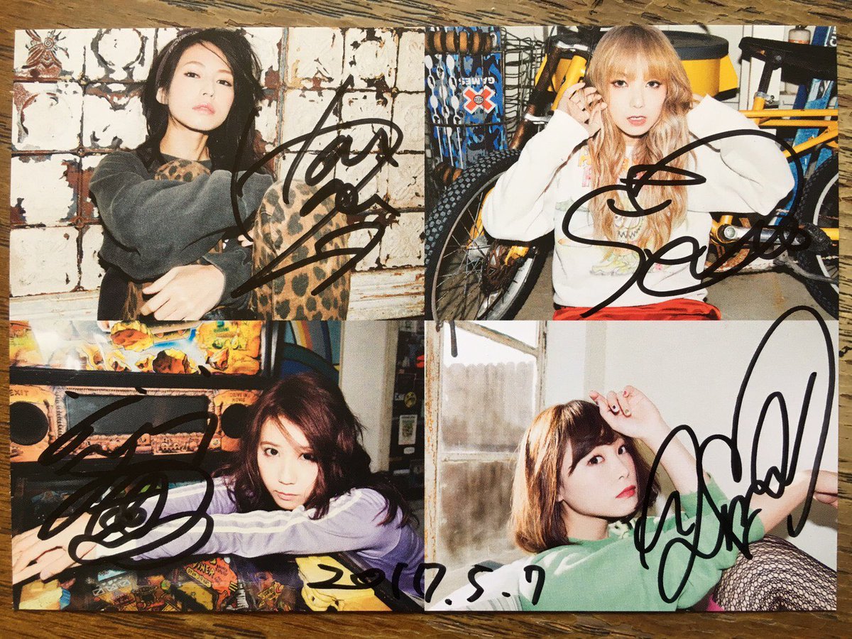 SCANDALの47都道府県ツアー】 本日、松坂M'AXA公演の会場でBEST ALBUM