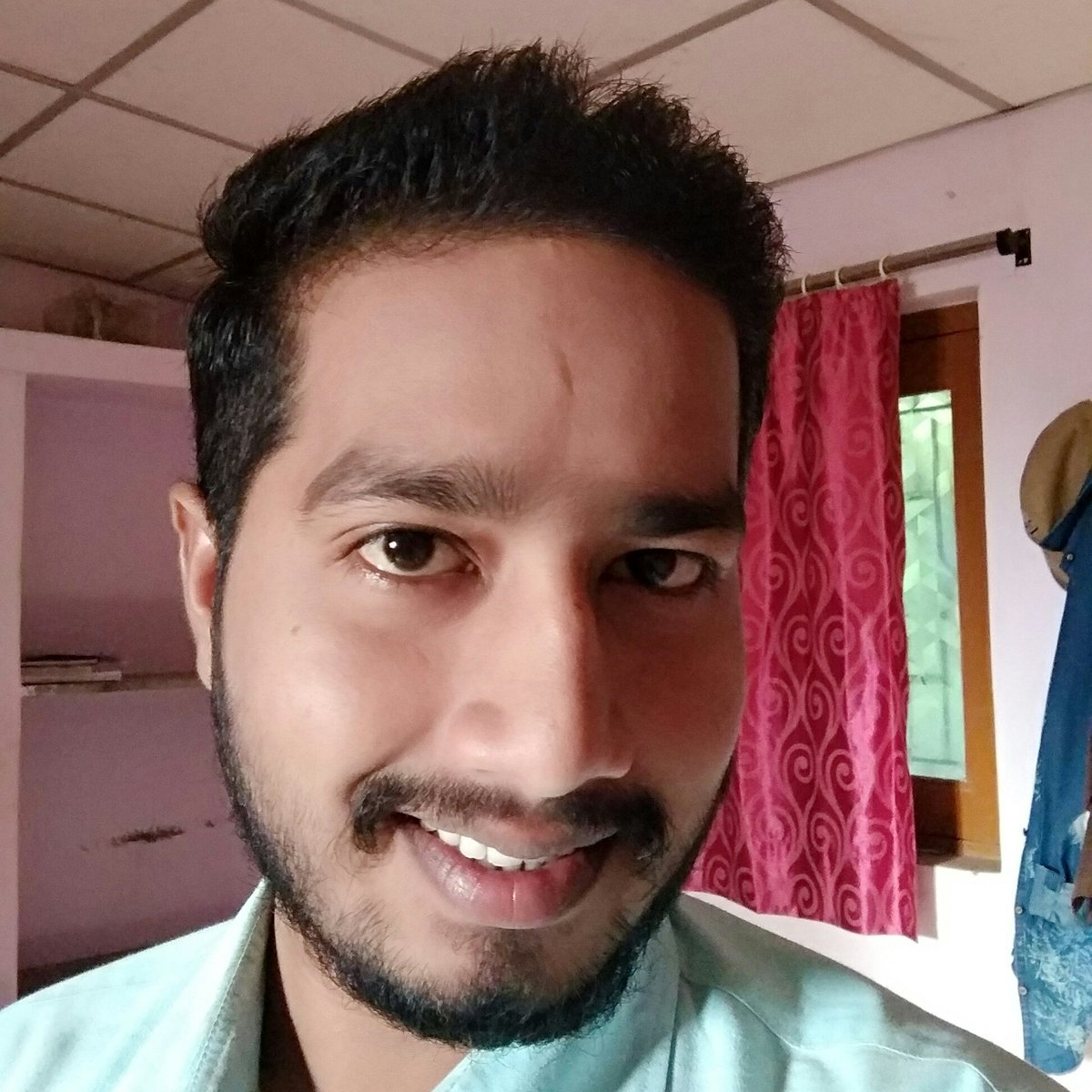 iamrmgupta's tweet photo. #NewProfilePic https://t.co/uX7uBjl1gR
