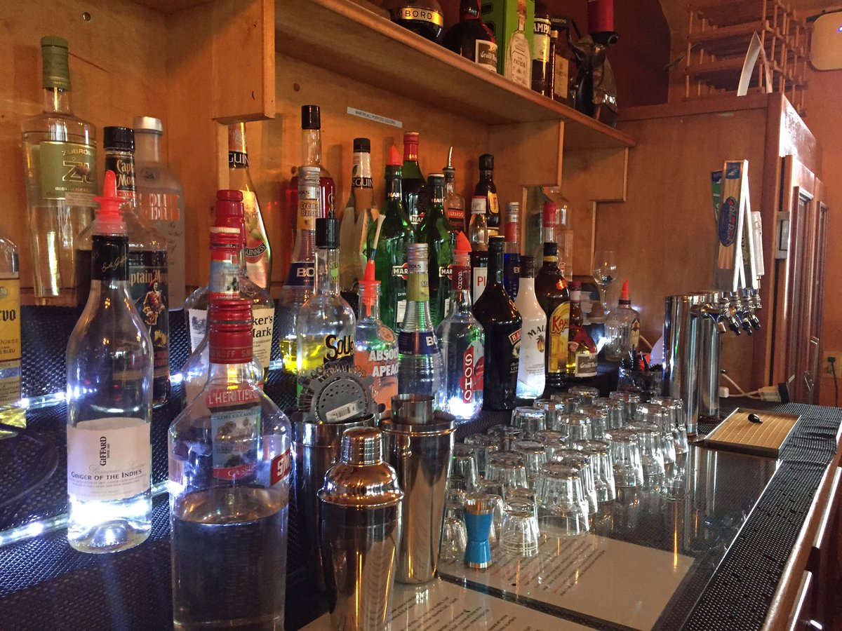 Turmeric777's tweet photo. Great food and drinks! #SaturdayNight https://t.co/FN81MeZhq6
