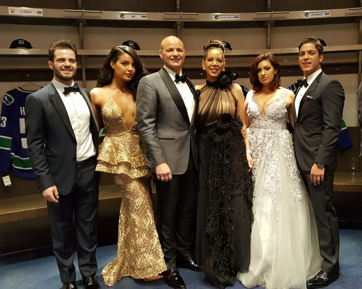 Huge thank you to Paolo &amp; Clara Aquilini and family for founding <a href="/canucksautism/">Canucks Autism Network</a> &amp; hosting the incredible #RevealGala tonight at <a href="/RogersArena/">Rogers Arena</a>