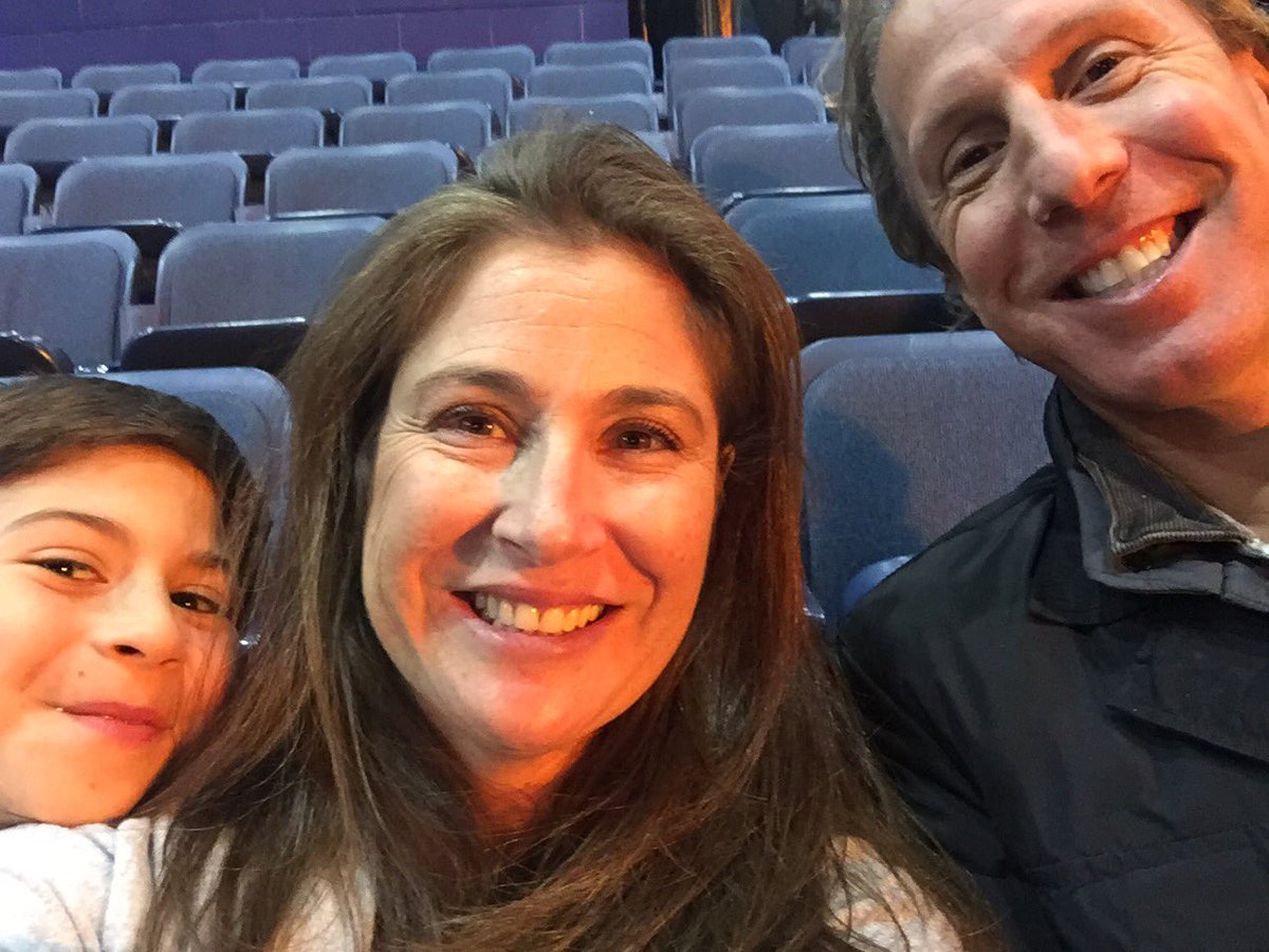tkaplanofficial's tweet photo. Good to know people in high places #starsonice2017 thanks @DavidBaden tylerkaplan https://t.co/h58p2AmGSe
