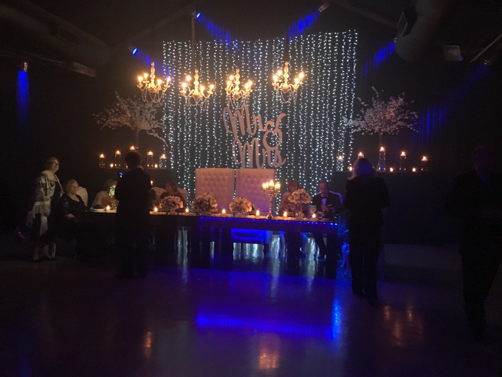 PauYFacuDDS's tweet photo. En plena fiesta!

#PauYFacuDDS https://t.co/dwBupiubBu
