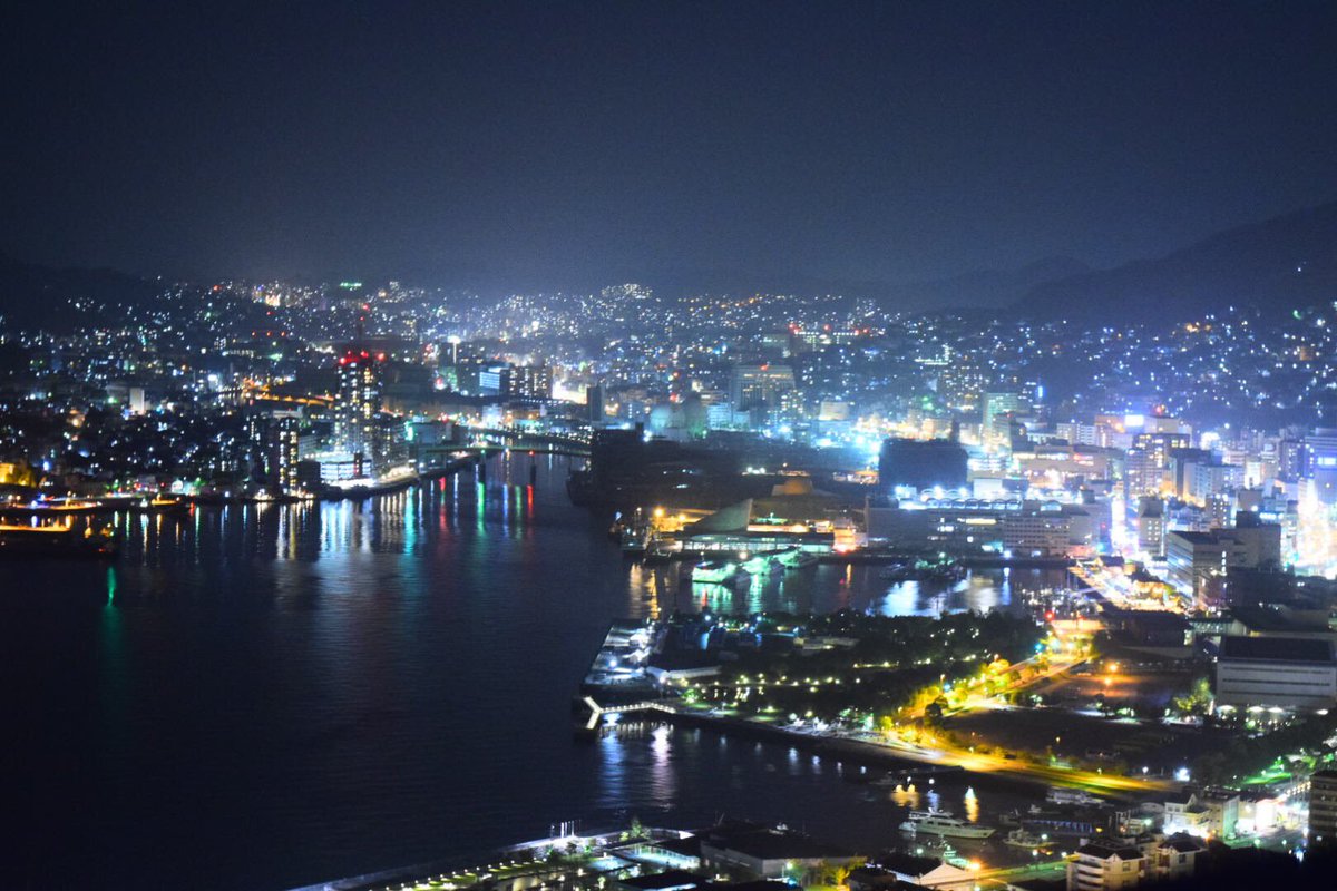 オーリー Photo A Twitter 長崎の夜景は稲佐山もいいけど ここ鍋冠山も実はいい眺め 個人的にこっちが好きかな しかし 撮るのは難しい 写真好きな人と繋がりたい ファインダー越しの私の世界 長崎夜景 鍋冠山 Nikond5300 一眼レフ T Co Advyddqwq5 オーリー Photo A Twitter 長崎の夜景は稲佐山もいいけど ここ鍋冠山も実はいい眺め 個人的にこっちが好きかな しかし 撮るのは難しい 写真好きな人と繋がりたい ファインダー越しの私の世界 長崎夜景 鍋冠山 Nikond5300 一眼レフ T Co Advyddqwq5