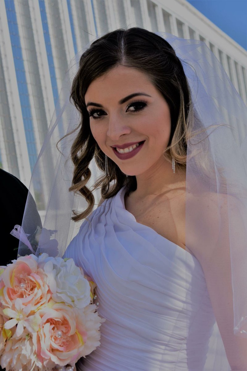 SweetPixelPhoto's tweet photo. Jaramilllo Wedding 👰 4/22/2017 #photography #northgaphotographer #gainesvillega #whitedress #lakelanier https://t.co/Rz6bshXj6D