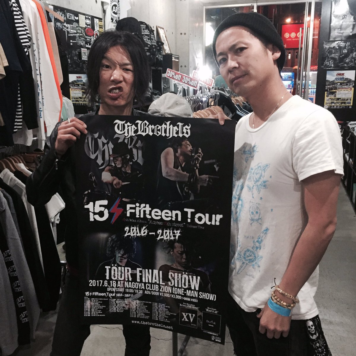 CAPTAINSTREET's tweet photo. 6/18➡️ #thebrothels ワンマンショー🎶
.
7/15➡️ @hideking80 兄さん企画 #MONKEYRULES ✔️
.
5/21➡️ #vagariousvagabondage 復活ライブ‼️
全て名古屋のzionで開催のオススメイベント〜✔️ https://t.co/Pg0B64s4wh