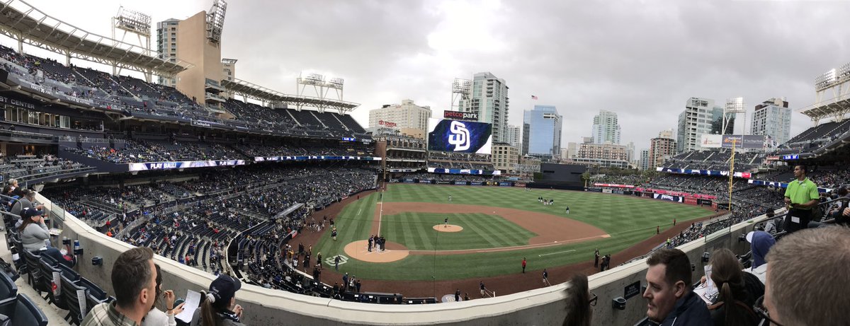 KC_Now's tweet image. Game at Petco: sch.mp/cIKJa - RT @andymeyer124 1st time catching a game at Petco. Fantastic stadium.