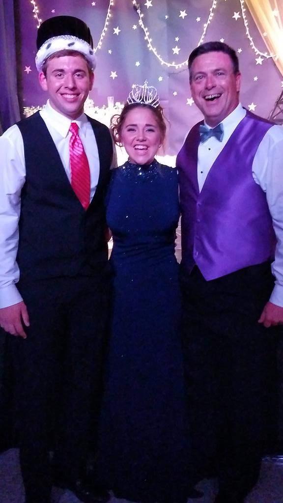 Vicki Ratermann (@VickiRatermann) | Twitter