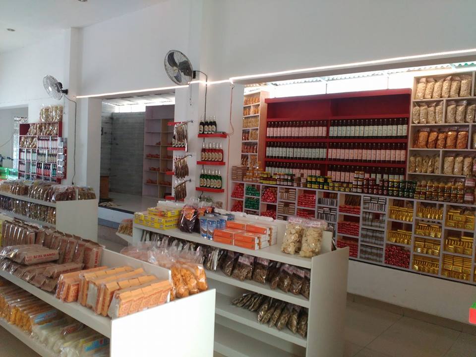 oleholehmami's tweet photo. Produk oleh-oleh #Cirebon mana yang belum kamu coba ? Cari di Oleh oleh Mami yuuk... https://t.co/cuOJRnPkKg #oleholehcirebon #wisataCirebon https://t.co/iRVIzDWBPB