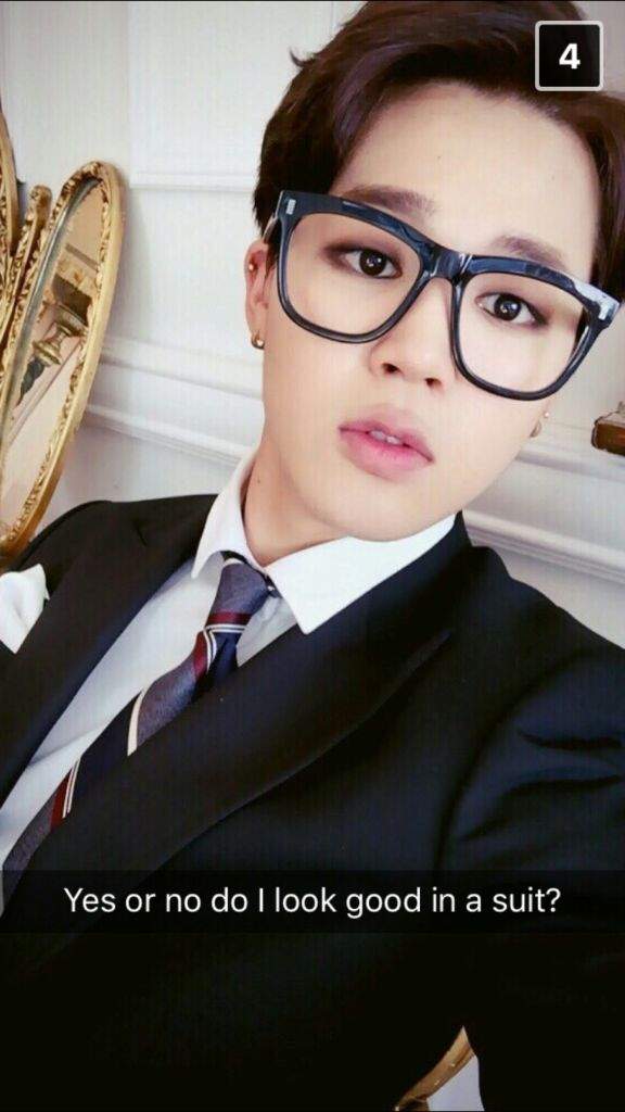 Wu_Li246's tweet photo. #btsbbmas JIMIN OPPA~ how are you soo cute and sexy at the same time? teach me your secret to being cute please :) ♥♥ #Jimin @BTS_twt https://t.co/oT9jwaYQT3