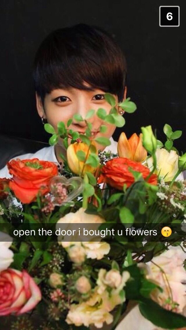Wu_Li246's tweet photo. #btsbbmas PART 2!!!  they're soo cute 😍😍😍😍 #BTS #V #Jungkook #kimtaehyung https://t.co/YUJpzjvucd