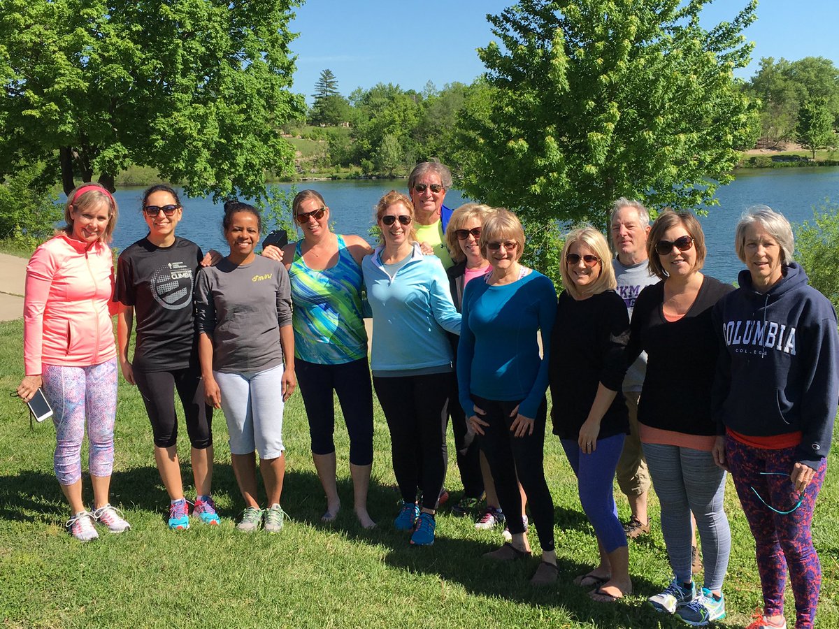 limtlesspilates's tweet photo. Great group for #pilatesinthepark this morning. #pilatesday #pilatesday2017 https://t.co/zZgviOtCDn