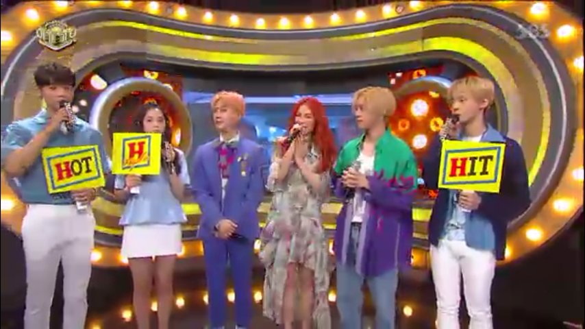 pinksspreme's tweet photo. Jisooooo😍😍😍 #mc #jisoo #chooday https://t.co/XFDrGfAYft