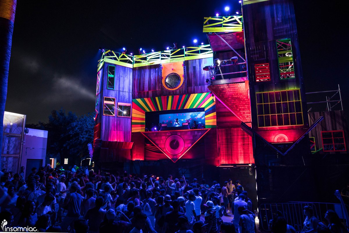 beyondwlandmty's tweet image. En el #OuterRealm las cosas se ponen de cabeza. 🙌 💥