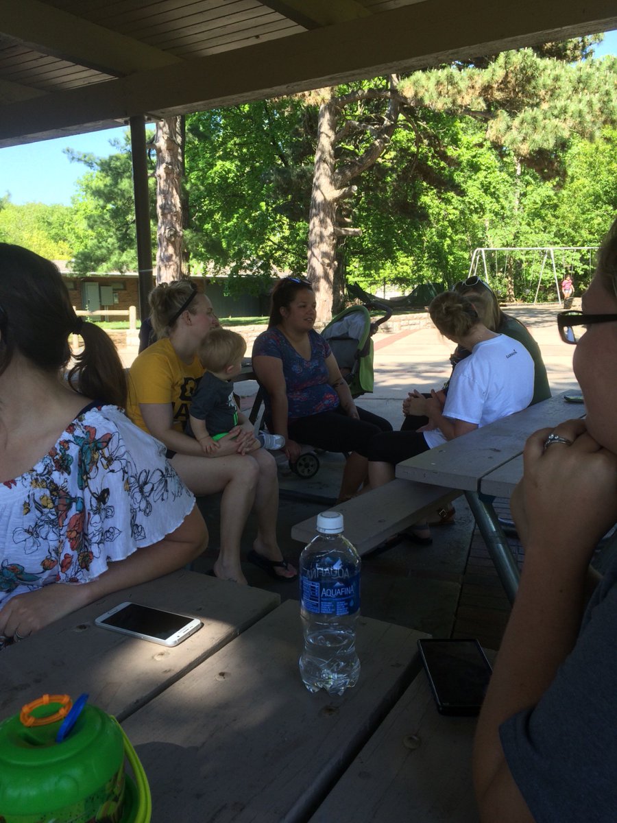 MrsSchlecta's tweet photo. Our staff had our end of the year celebration today. We had a great time hanging out with our families! #proud2bog https://t.co/e5l5Cn9jvq