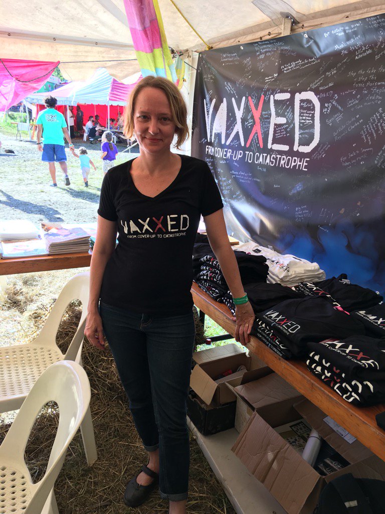 nocompulsoryvac's tweet photo. The amazing organiser of the AVN's stall at the Mardi Grass!! So many interested people! #cdcwhistleblower https://t.co/uiZ2Pzdppy