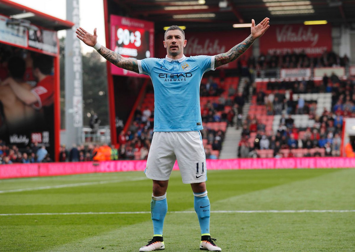 MCSCIndonesia's tweet photo. Chelsea 1-2 Crystal Palace
Liverpool 1-2 Crystal Palace
Crystal Palace 3-0 Arsenal

Manchester City 5-0 Crystal Palace

THIS IS MAN CITY 😎 https://t.co/odnGdm1i4a