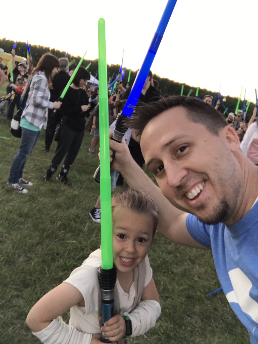 brt1980's tweet photo. My daughter and I @Battle4KC tonight. We had a blast! https://t.co/C7cExL0sVY