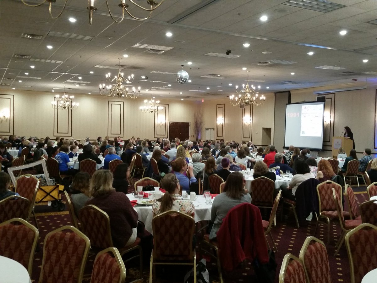 lieberrian's tweet photo. My very first keynote today inspired by style of @shannonmmiller, #StuVoice of @stony12270, stats through @mrterborg, &amp; vids by @flipgrid. https://t.co/ut2jZqQaaY