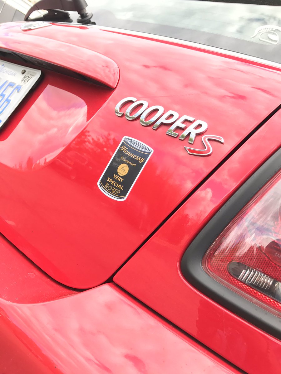 MacBookPapi's tweet image. orangexsoda.bigcartel.com

In honor of graduating I'm going to guy you guys this link to buy some cool stickers