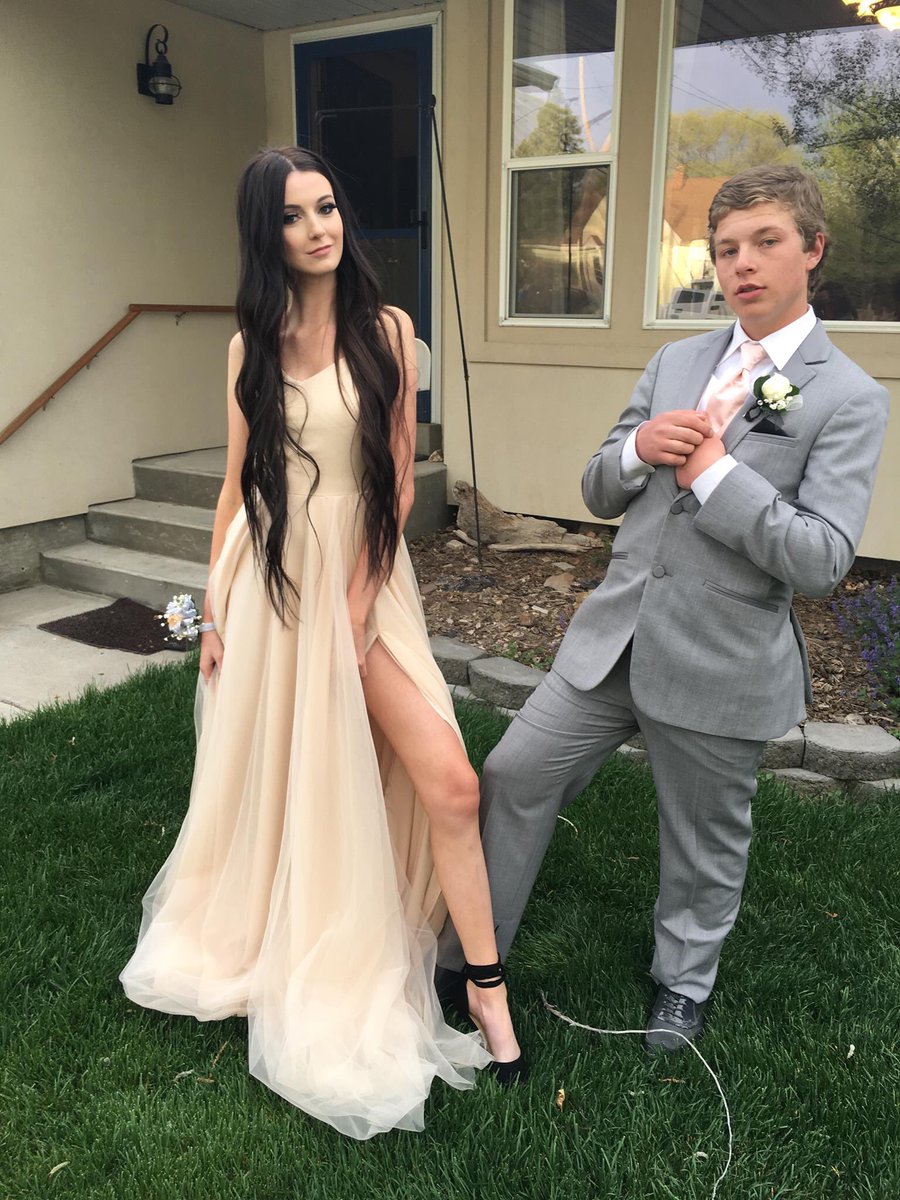 shoplapoubelle's tweet photo. loved working on these custom prom dresses for presli and ashton ❤️❤️❤️ #designercartier #prom https://t.co/8fKVaLfMDp