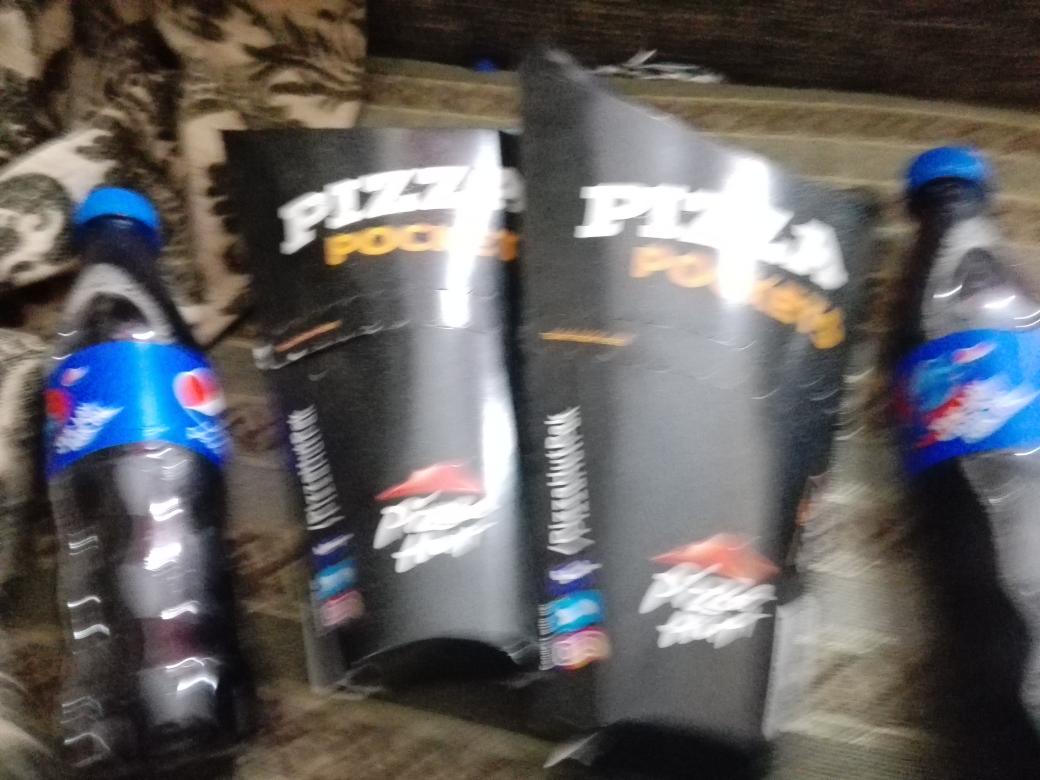 AamalNauman's tweet image. Thank u @PizzaHutPak  for #pizzapockets 😊