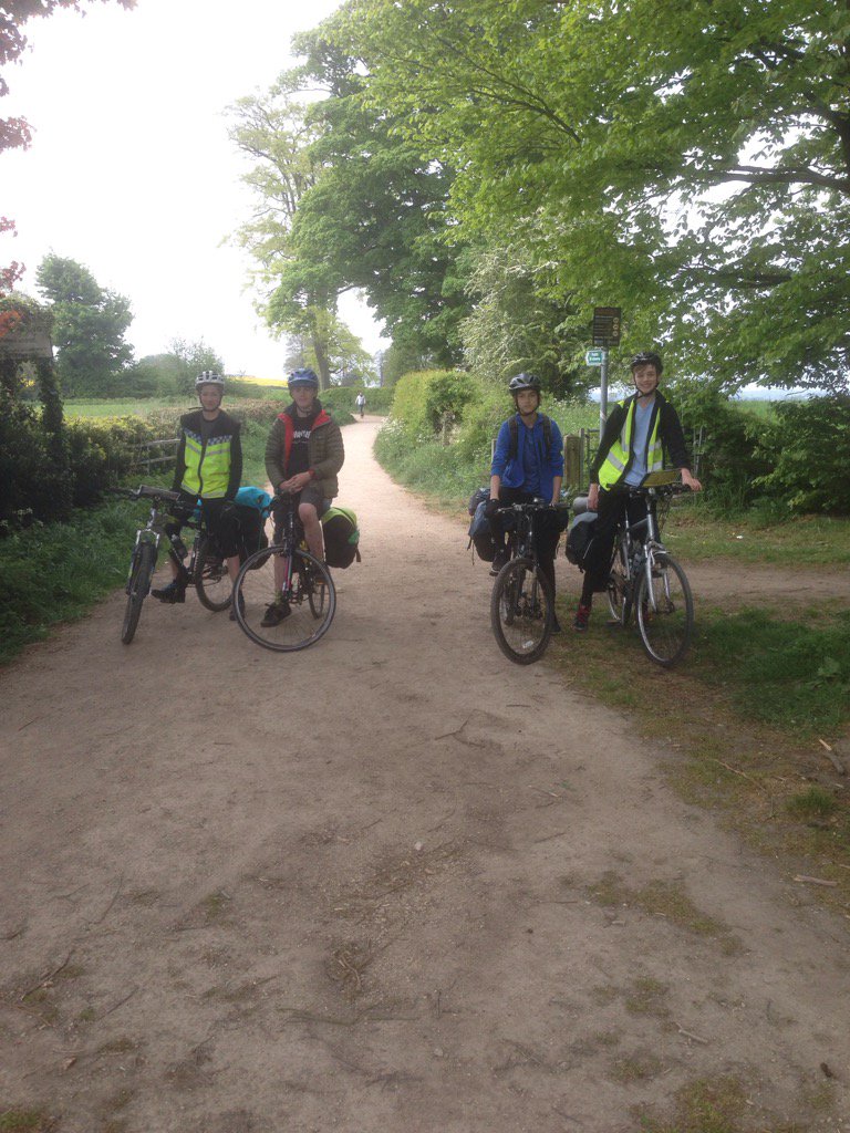 AVMPsycho's tweet photo. Year 10 DofE cyclists going really well at Day 2 checkpoint at Strelley. ETA at finish 2pm-3pm. @NottsHigh https://t.co/JjnV56Q9Ky