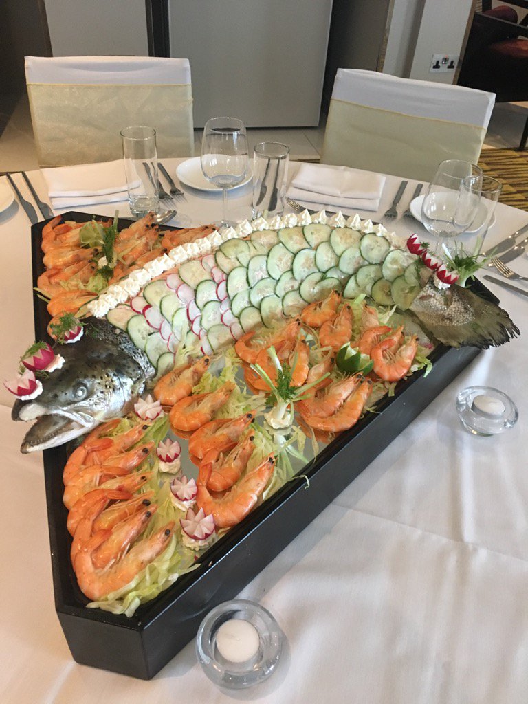 EdwardianPeter's tweet photo. Our Chefs fish display @RBEhotels New Providence Wharf #BengaliWeddingFair https://t.co/lT3DXXzTQw