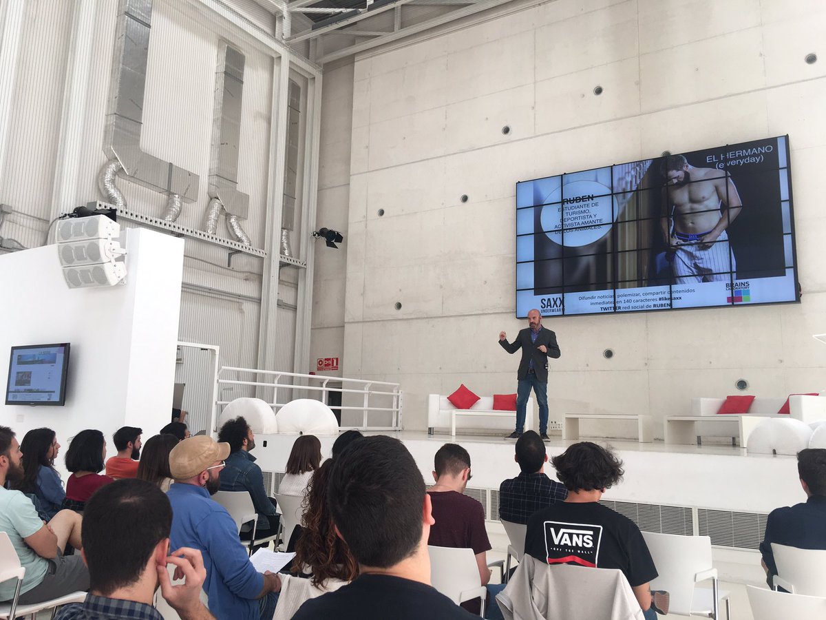 "Proponemos vender muchos calzoncillos, y lo podemos conseguir" #fivelab #SAXX 💪🏻