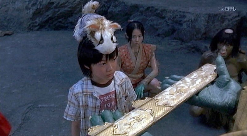 り ゆ そういえば 弟が愛用のハムスターのぬいぐるみに いつの間にか スネコスリ って名前付けてて 聞いたらやっぱり 妖怪大戦争 の影響で 本当に写真の神木くんみたいになってるから何だか嬉しい T Co Piciunhcz4 Twitter