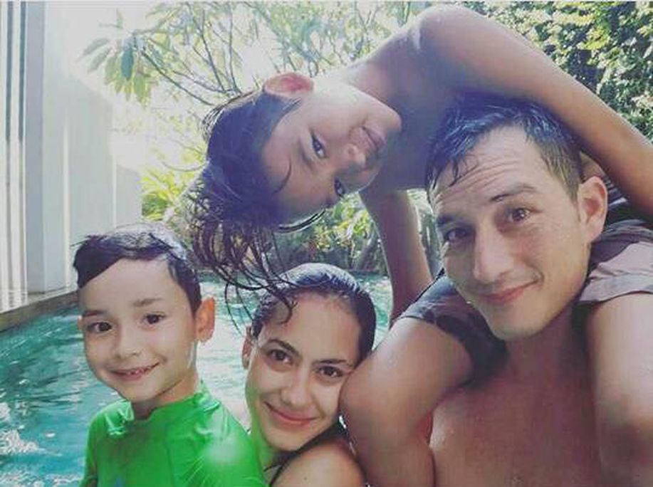 Pevita Pearce dan Mike Lewis Berenang Bareng detik.id/VR9wnu via <a href="/detikhot/">detikhot</a>