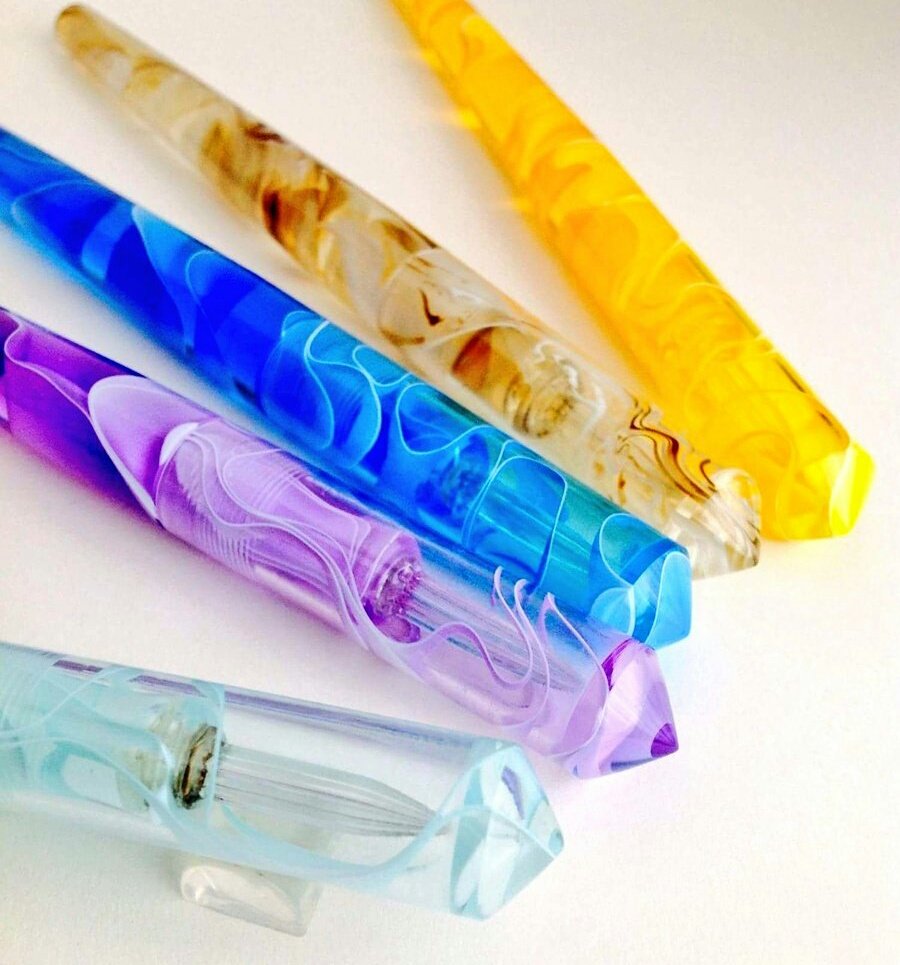 【最終値下げ】helico ・アクリル・キャップ付きガラスペン 最終値下げ】helico ・アクリル・キャップ付きガラスペン