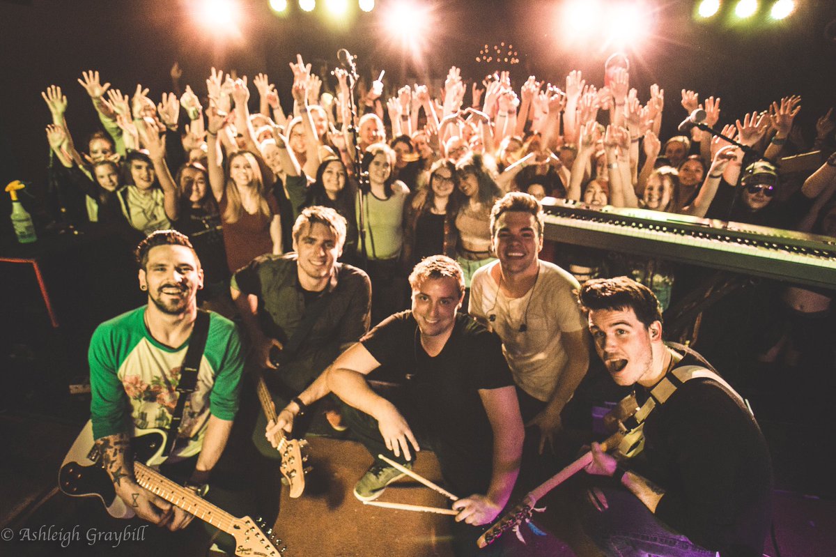 TimeAtlas's tweet image. Family. Thank you for joining us one last time, it was more than we could have ever hoped for ⌛️
📸: @AshleighStarr14