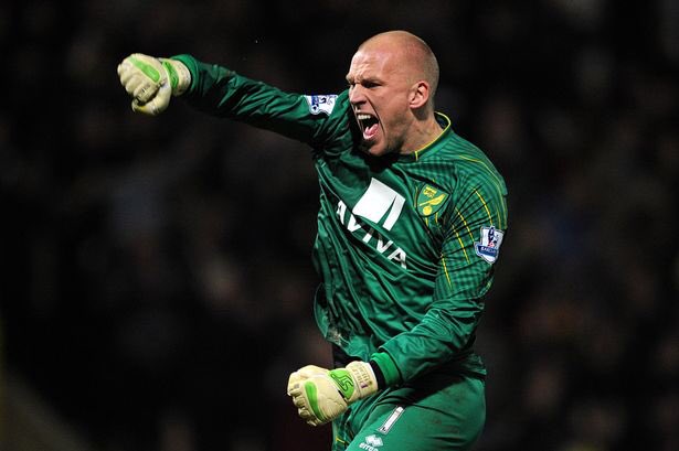 For the final time today, this man pulls on a #Norwich shirt. Football fans RT &amp; get #FarewellRuddy trending as a mark of his loyalty #ncfc