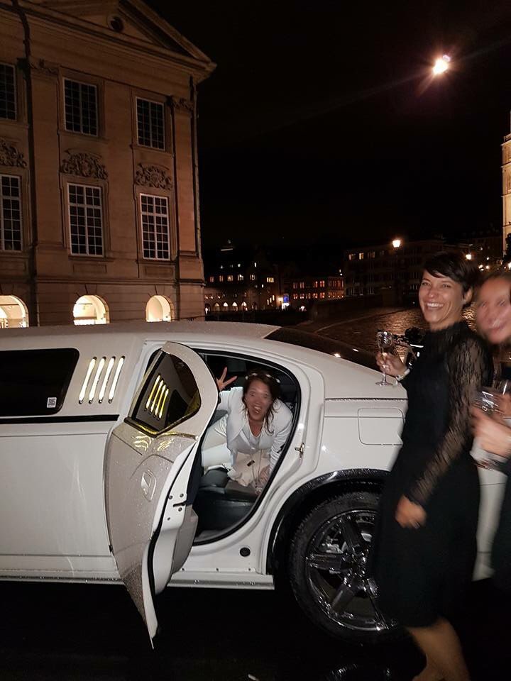 kuhnrobert's tweet photo. #Polterabend mit dem Club #Hiltl #Zürich und #Kiwilimo #Stretch https://t.co/kyQsldI0ej