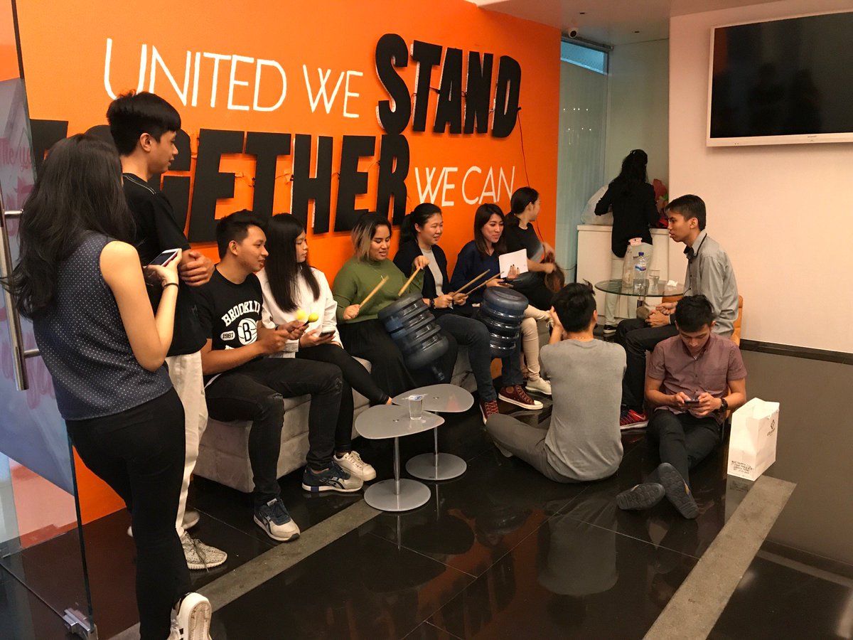 edu_halim's tweet photo. Jgn ukur Tuhan dengan kondisi anda, seburuk apapun; Tuhan sanggup mengubahnya menjadi... https://t.co/xU53KAuC9S https://t.co/RsvkRORcJo