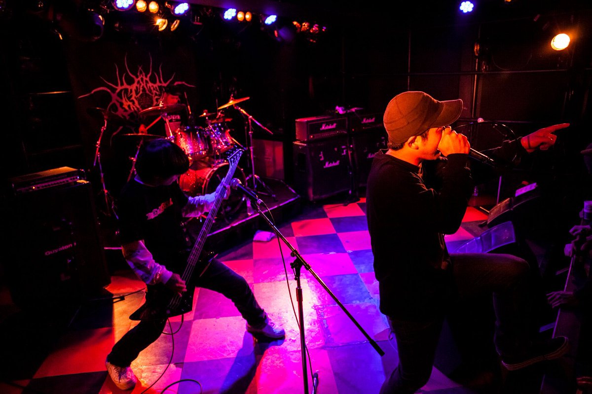 spike_therabies's tweet photo. 5/4 AKIOFESTの写真をいただきました！いい写真！ありがとうございます！#AKIOFEST #antiknock #therabies https://t.co/4zroWgUR3V
