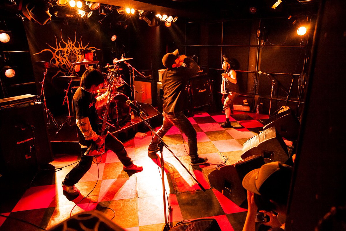 spike_therabies's tweet photo. 5/4 AKIOFESTの写真をいただきました！いい写真！ありがとうございます！#AKIOFEST #antiknock #therabies https://t.co/4zroWgUR3V