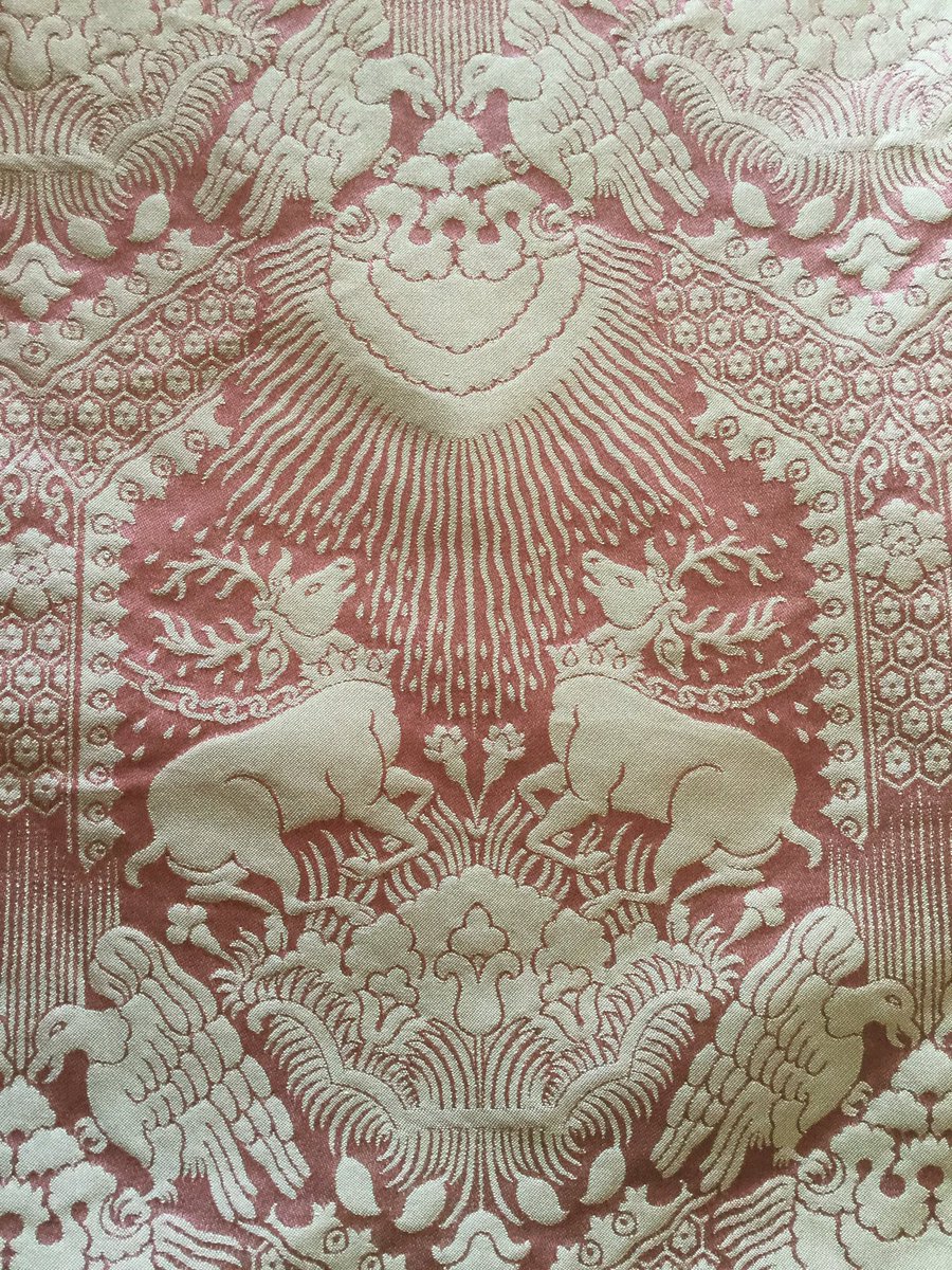 Gorgeous length of French silk just in my etsy shop etsy.com/uk/shop/hearta…