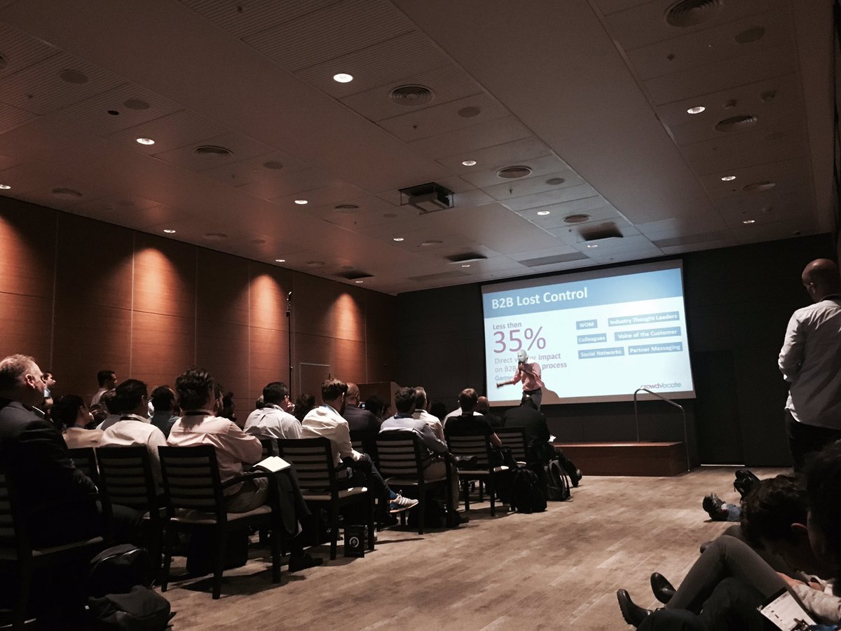 Nous sommes au Tel Aviv Startup Challenge <a href="/StarTau/">StarTau</a>. +80 pitches sur les techno les plus disruptives sur 8 verticales !