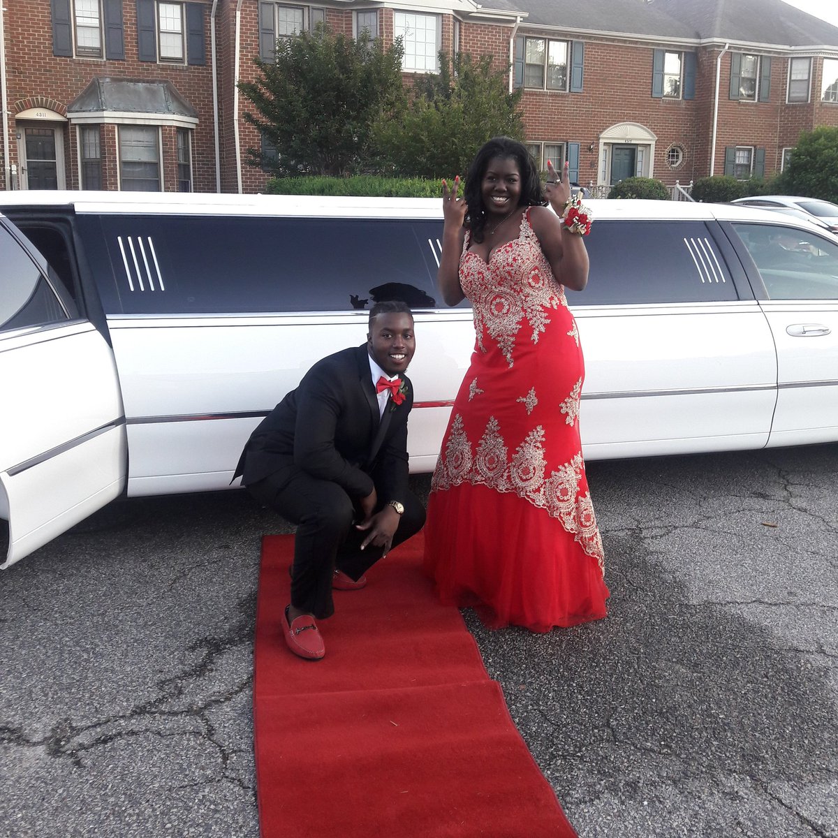 D_D_M_W_'s tweet photo. Kempsville HS Prom Night a success.  Thanking God for everything! https://t.co/cs2MzFlebb