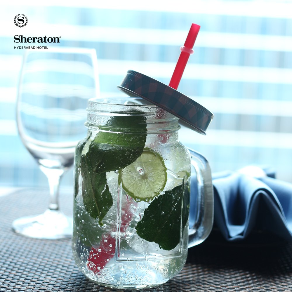SheratonHyd's tweet photo. Grab your chef hats and rejoice making #Lemonade with family this #LemonadeDay2017.
#Feast #LinkAtSheraton #inAzia #LemonadeDay https://t.co/GstXzupIPw