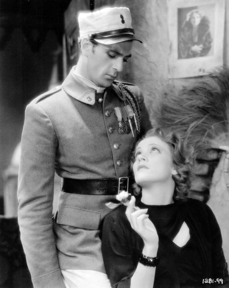 Nave No Twitter 俳優ゲイリー クーパー 1901 61 は今日5月7日が誕生日 ヨーク軍曹 真昼の決闘 でアカデミー主演男優賞を受賞した 昨日5月6日が忌日のマレーネ ディートリッヒと共演した出世作 モロッコ 30スタンバーグ T Co Ulnjtadvni